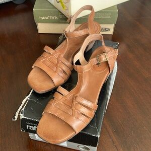 Umberto Raffini Whitney light brown shoes